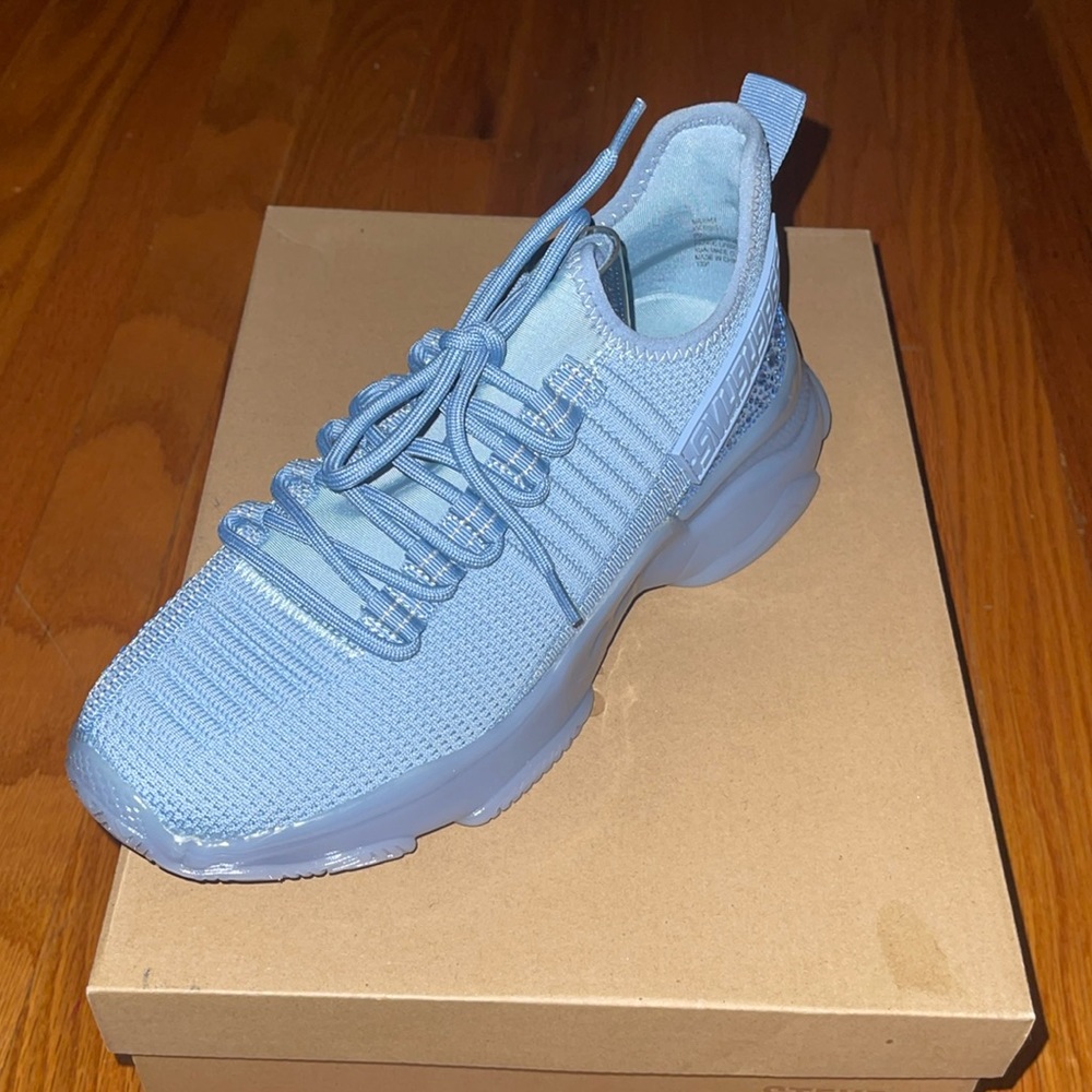 Steve Madden baby blue women’s tennis shoes
